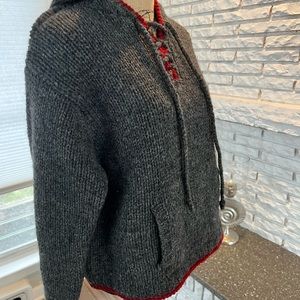 Vintage Moda International Wool Hood Sweater Sz L